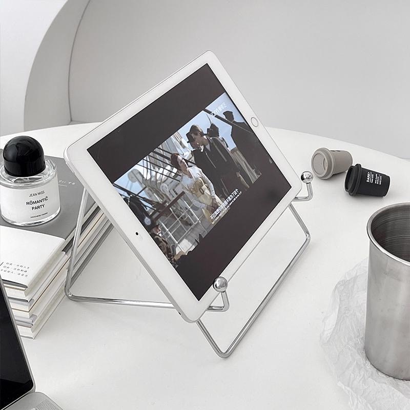 Aesthetic Pad Book Stand Stainless Steel 4