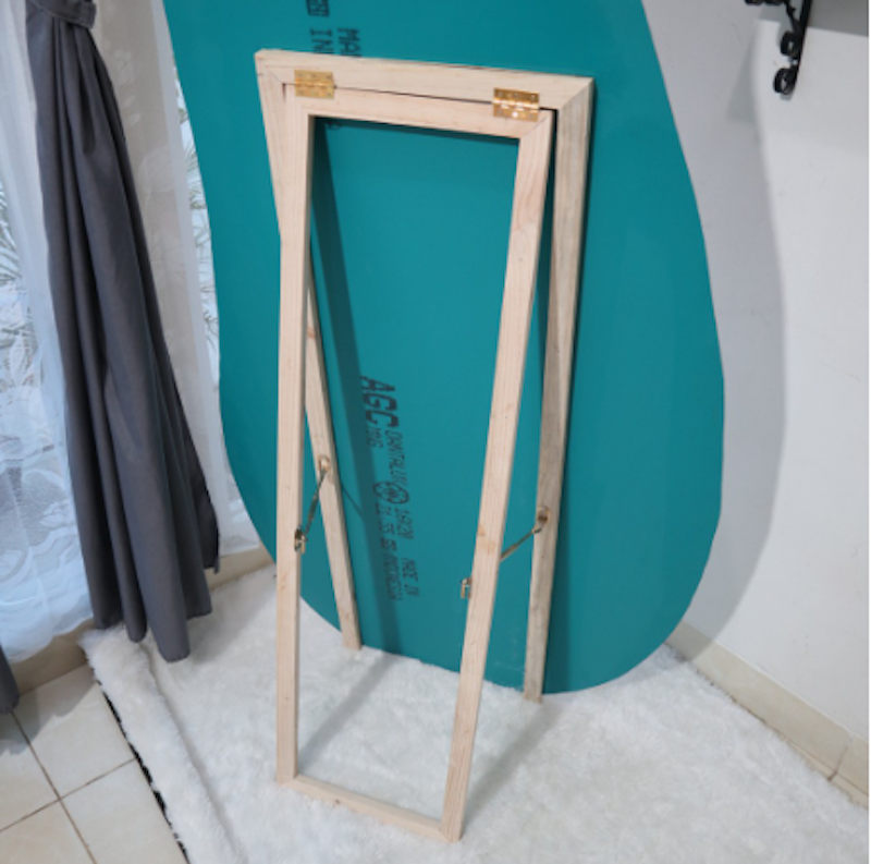 ANKAA Irregular Standing Mirror 4