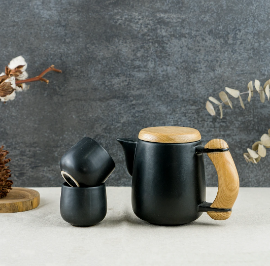 Lumosh Eil Ceramic Teaset