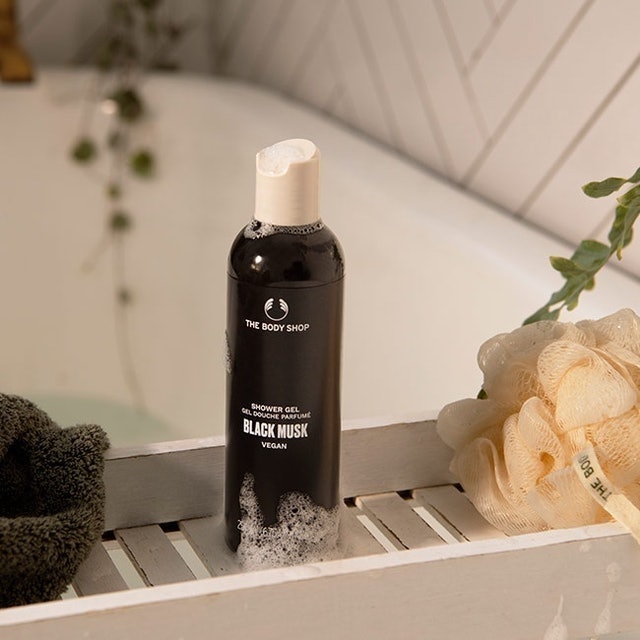 Black Musk Shower Gel