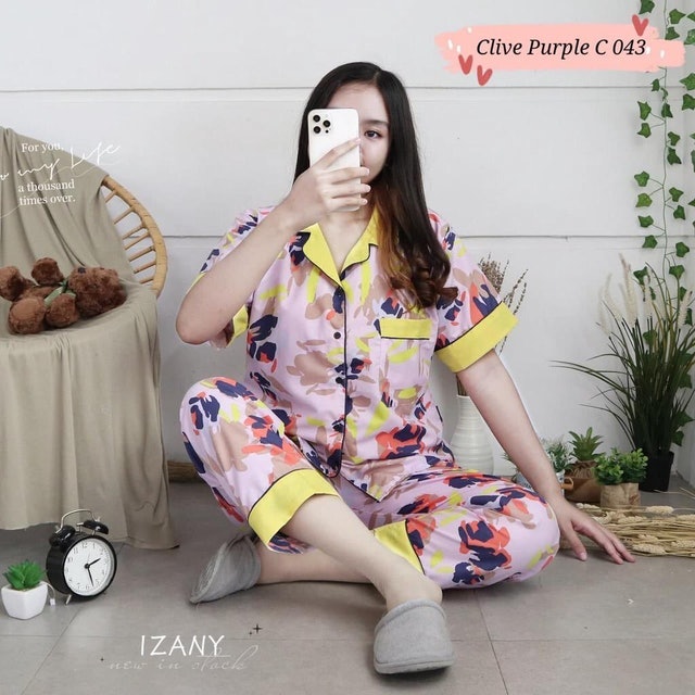 Piyama Dewasa XXL Satin Apple