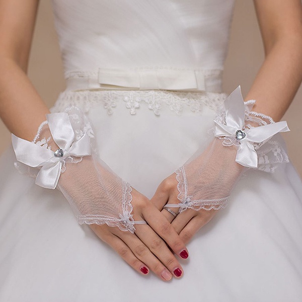 Sarung Tangan Pengantin Renda  1