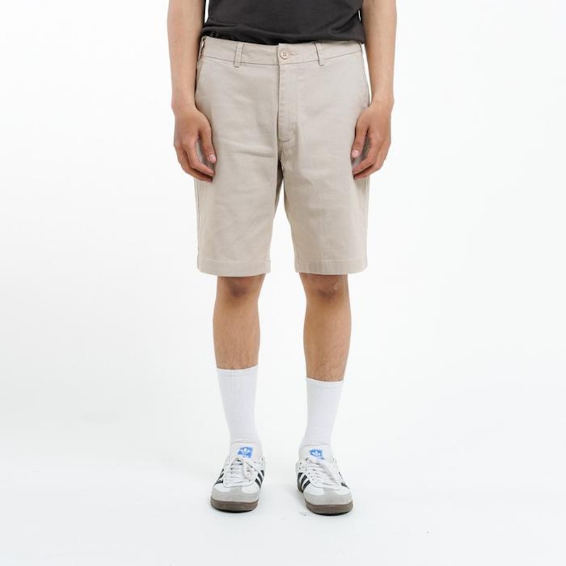 Greenlight Essential Celana Pendek Chinos 4