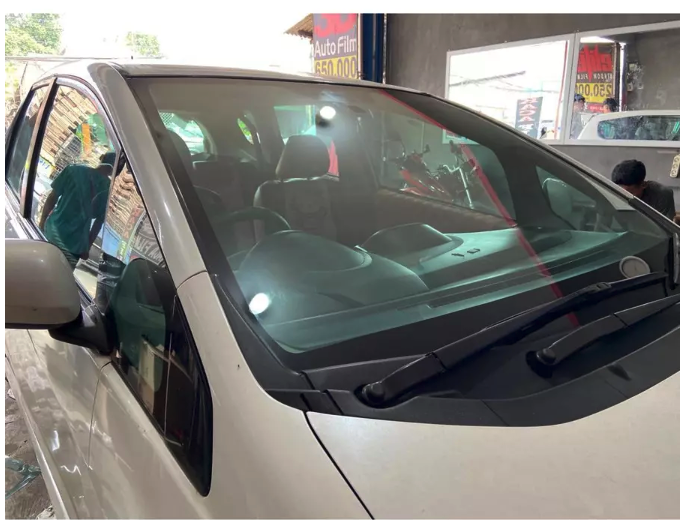 Heat Protection Window Film Ionix Black Series Full Body 5