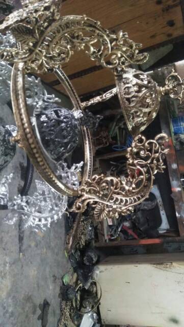  Lampu Gantung Antik Katrol 