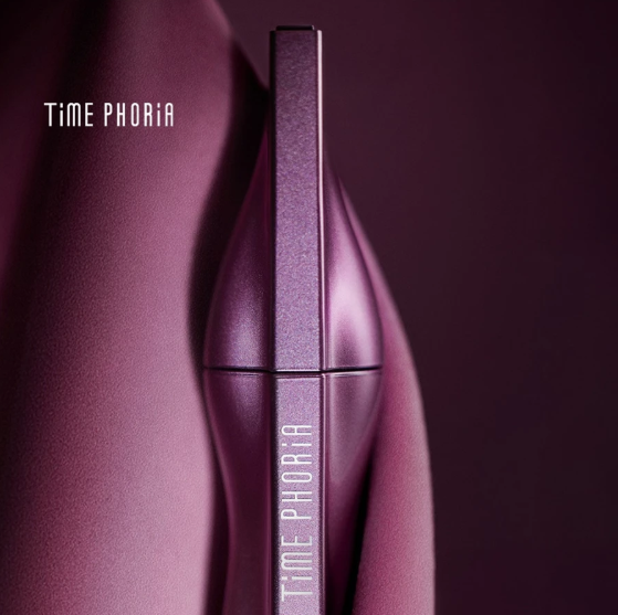 Time Phoria Nebula Velvet Lip Cream 002 Lunaris 5