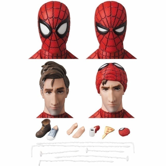 Mafex Spider-Man (Peter B. Parker) 3