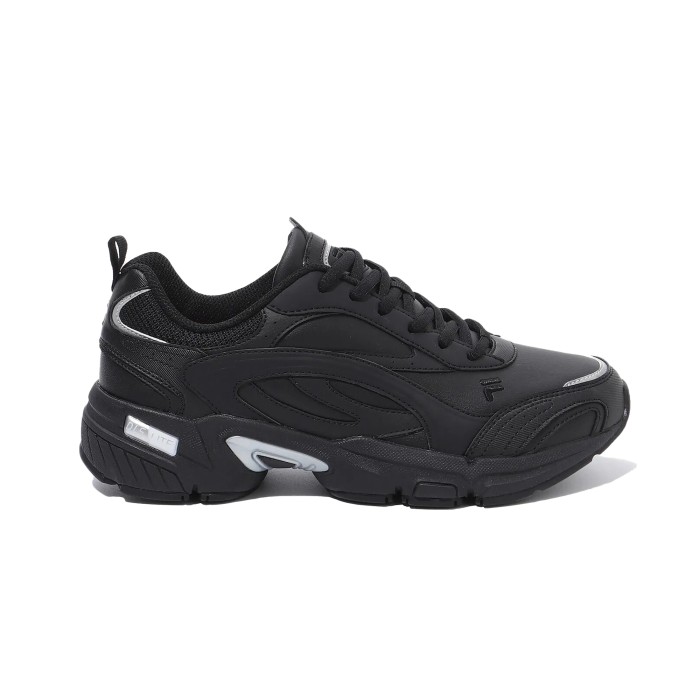 10 Rekomendasi Sepatu Merk FILA untuk Pria Terbaik  3