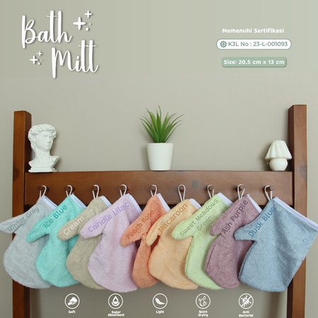 Kuma Kuma Bath Mitt 3