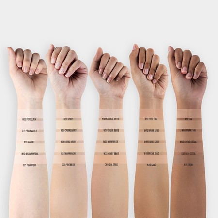 Paragon Technology and Innovation MAKE OVER Powerstay 24H Matte Powder Foundation N40 Sand 