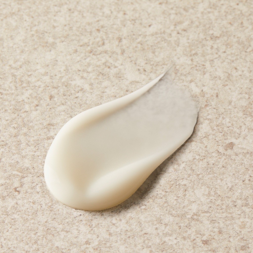 Tea Tree Skin Clearing Hydrator 4