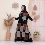 10 Rekomendasi Long Dress Batik Terbaik 1