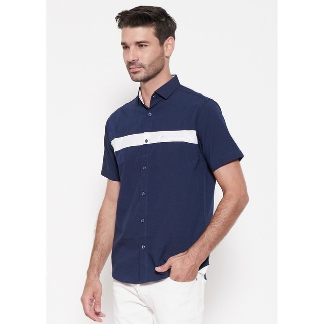 Kemeja Pria Basic Combination Oxford Pendek Warna Navy 3
