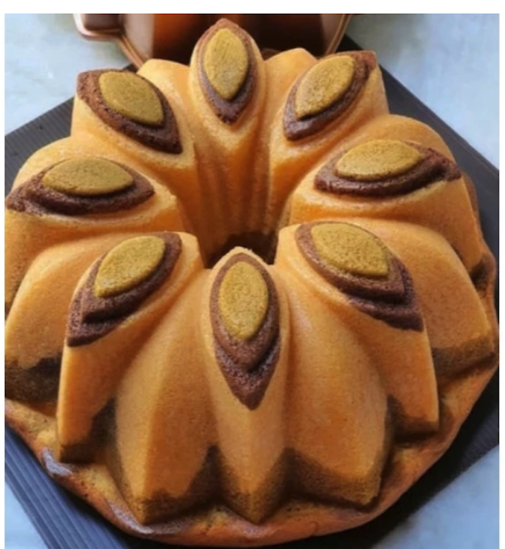 Signora Jasmine Pan 3