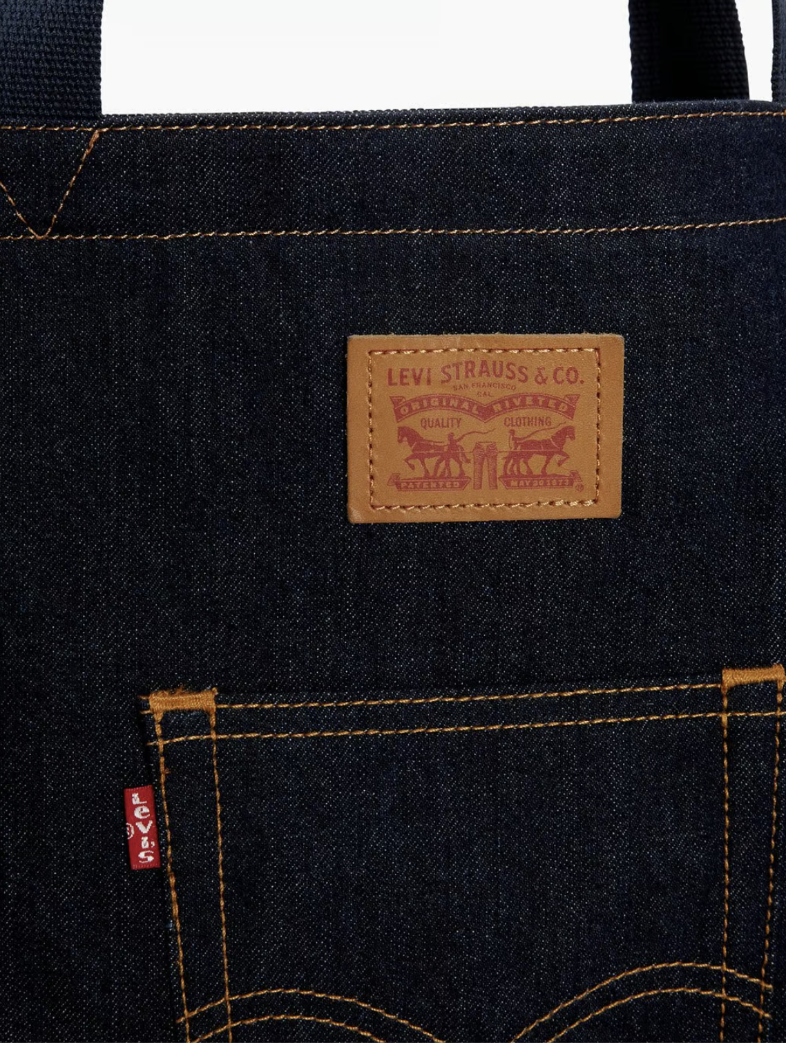 Levi's ® Men's Back Pocket Tote D54400002