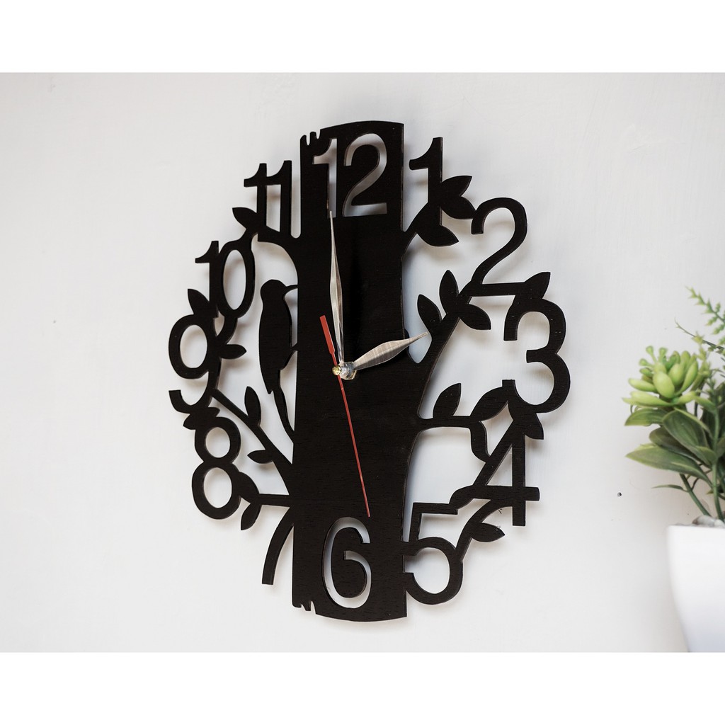 Familiving Jam Dinding Kayu Ukir