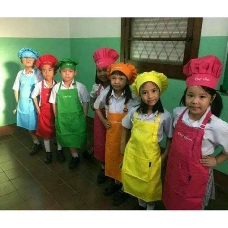 Celemek Anak Custom Nama dan Logo 2