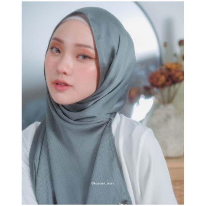 10 Rekomendasi Jilbab Satin Terbaik (Terbaru Tahun 2025) mybest