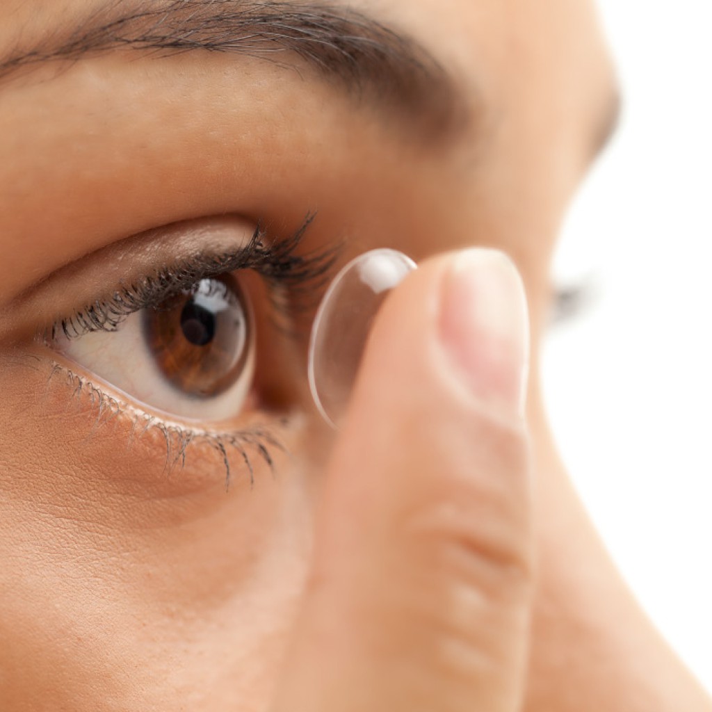 Alfa Internal Optindo Illustro Comfort Clear Contact Lenses