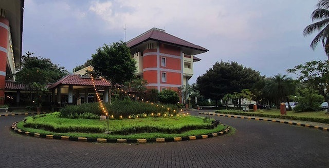 Hotel Bumi Wiyata 1