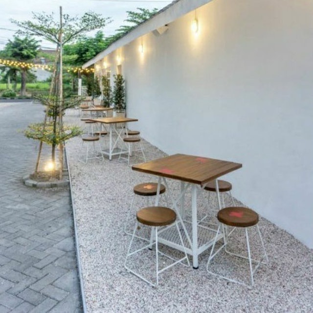 Meja Cafe 1 Set