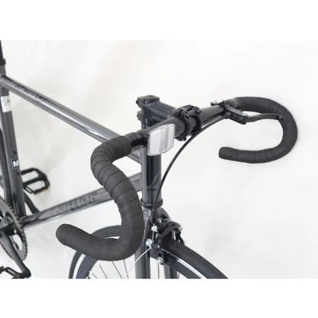 Sepeda Bersama Indonesia Genio Cruxline 700C