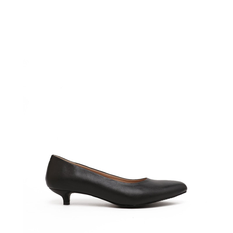 Hanelle Heels Woman 5