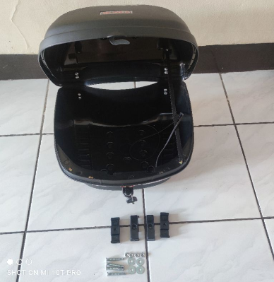 KMI  Rear Box  KM 301