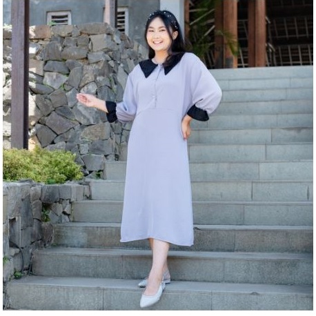 Yoenik Apparel  Haneul Collar Midi Dress