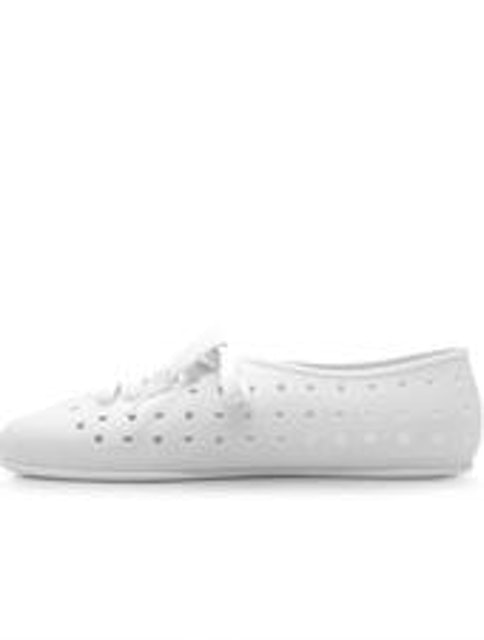 Bata Sepatu Wanita Heart With Insole