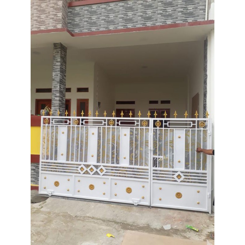 Pagar Pintu Gerbang Minimalis Full Aksesoris