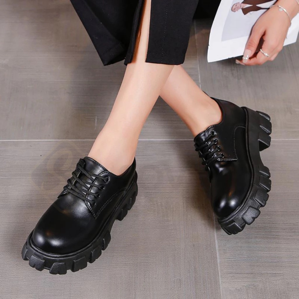 Cahaya Amadis Indonesia SOVELLA Rachel Boots 