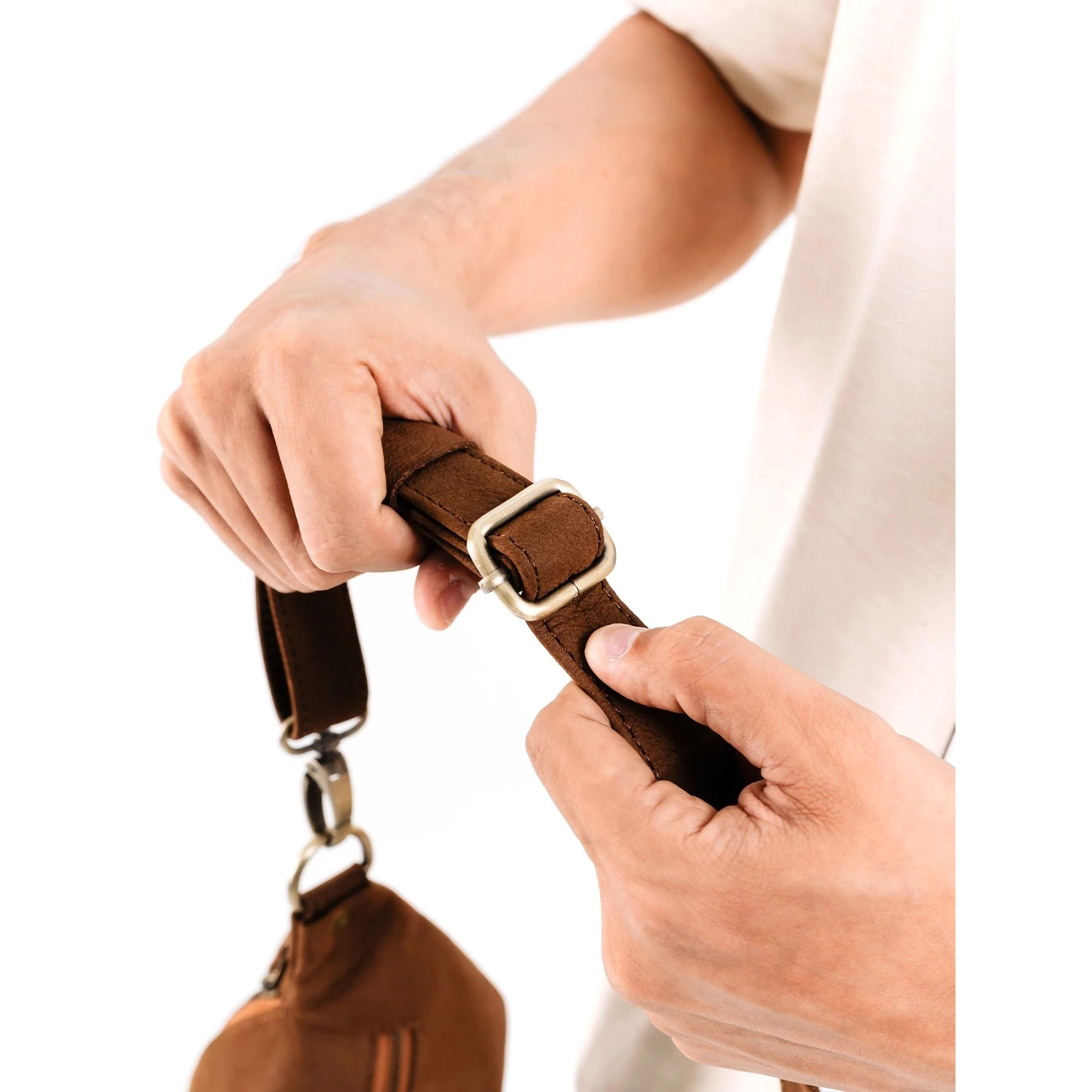 Kenes Leather Waist Bag Kenan Small Brown CH 4