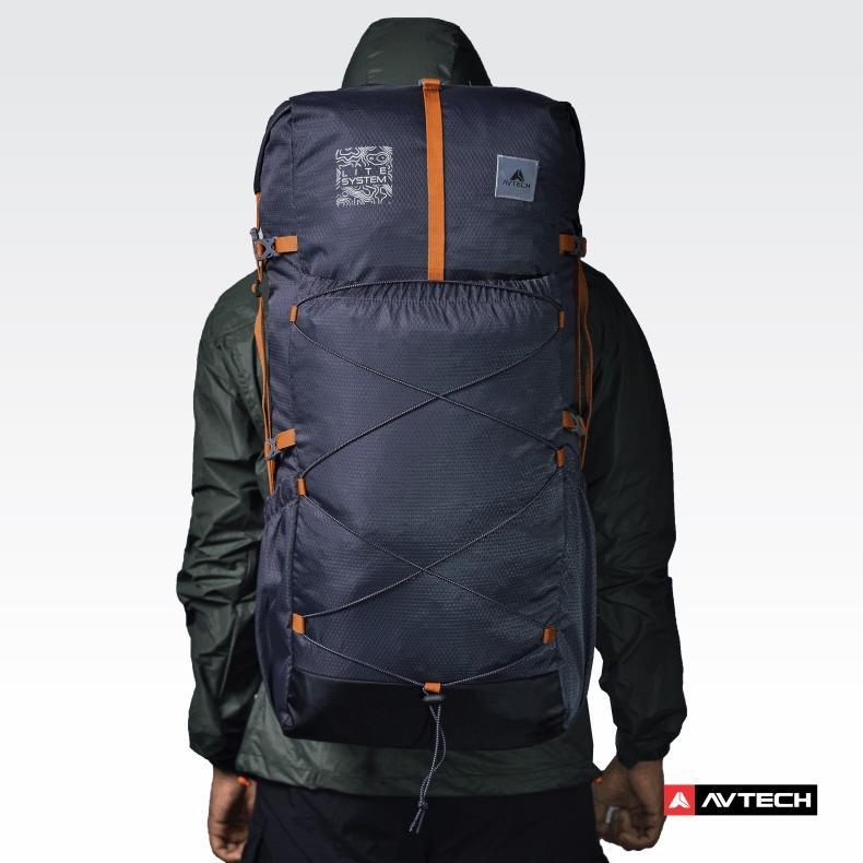 Avtech Adventure Technology AVTECH Halycon 38