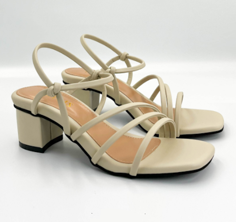 Patris Evelyn 5