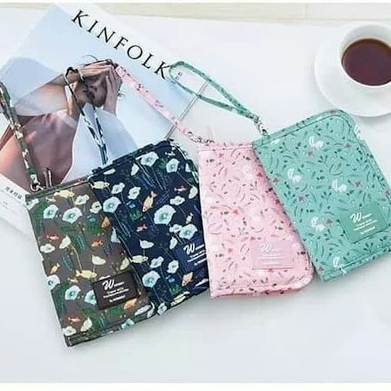 Weekeight Korean Travel ID Holder 1