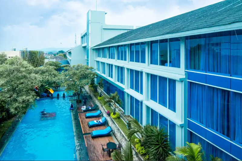 Emersia Hotel and Resort 4
