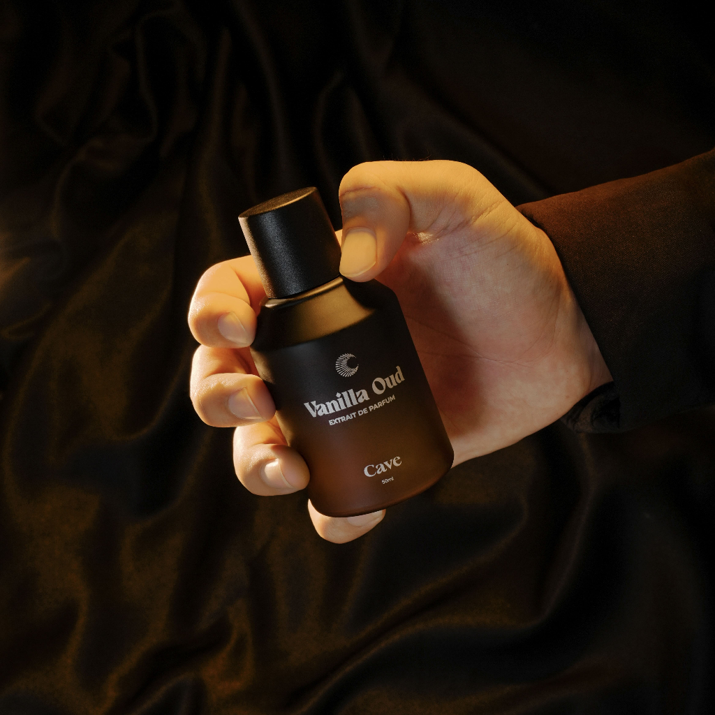 Saka Digital Indonesia Cave Vanilla Oud Extrait de Parfum 