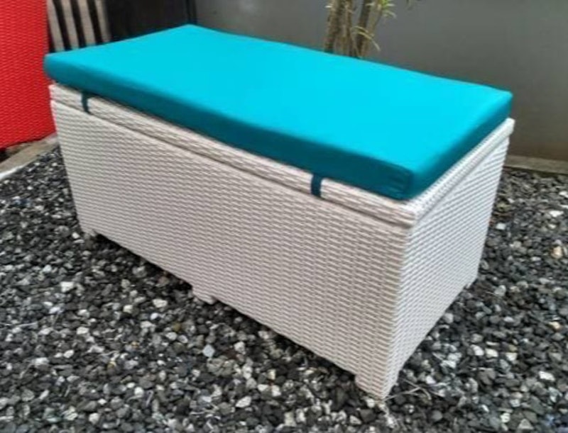 Sofa Bench with Storage 1