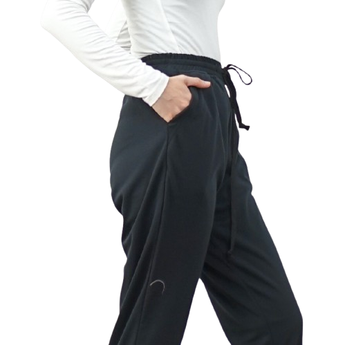 IE.DEMODE Milea Celana Jogger Panjang Hitam 