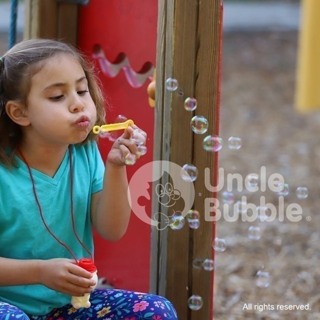 Uncle Bubble  Fun Anti-Spill Pals  UB131