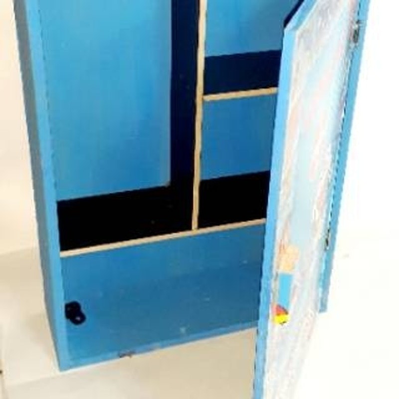 Kotak P3K Karakter 2