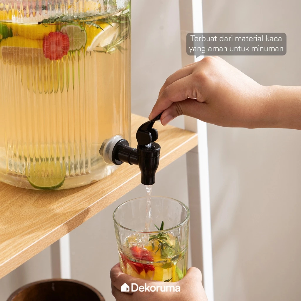 Dekoruma Inovasi Lestari Dekoruma Saku Dispenser Air Minum
