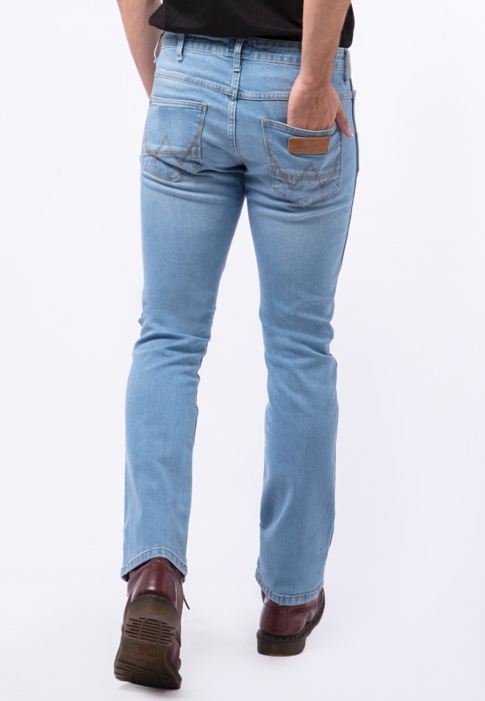 Kontoor Brands Wrangler Denim Slim Spenc Light Blue  02P22