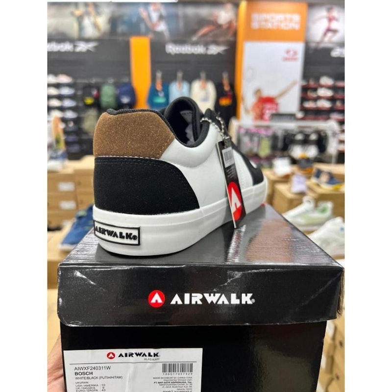 Airwalk Bosch White Black 3