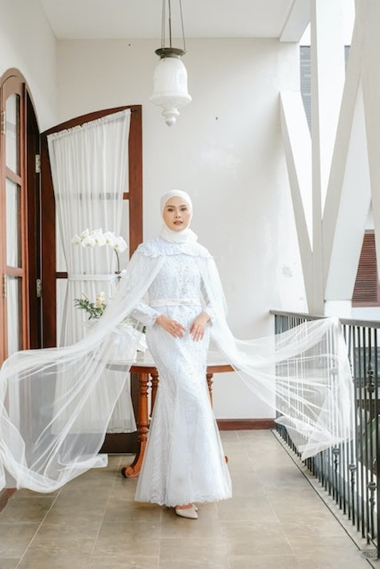 10 Gaun Pengantin Muslimah Terbaik Ditinjau oleh Makeup Artist