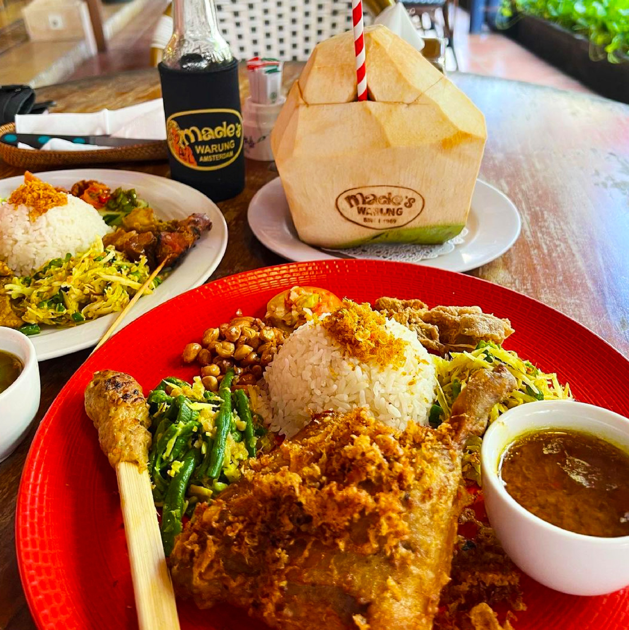 Made's Warung 5