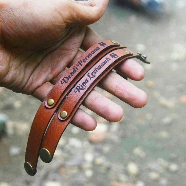 Gelang Kulit Dobel Nama  ｜ 3A