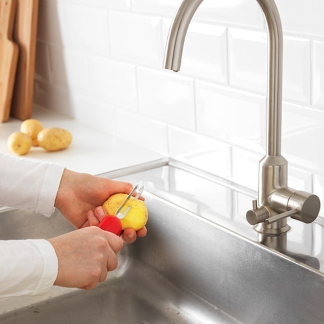 IKEA STÄM Pengupas kentang