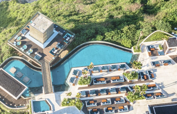 10 Rekomendasi Beach Club di Bali yang Wajib Dikunjungi Terbaik  5